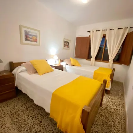Dom wakacyjny Vv. Casa La Fuente Ii
